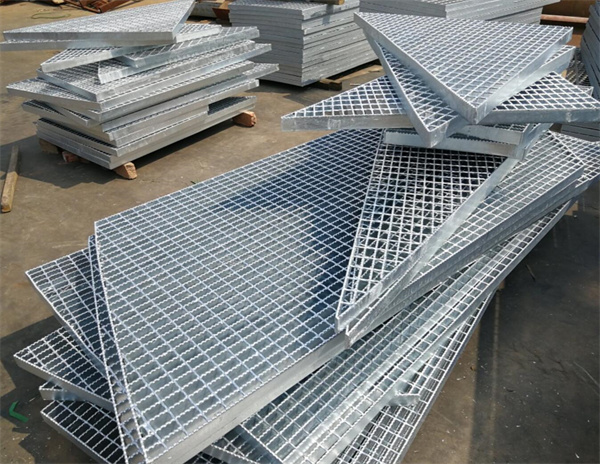 河北熱浸鍍鋅鋼格板生產廠